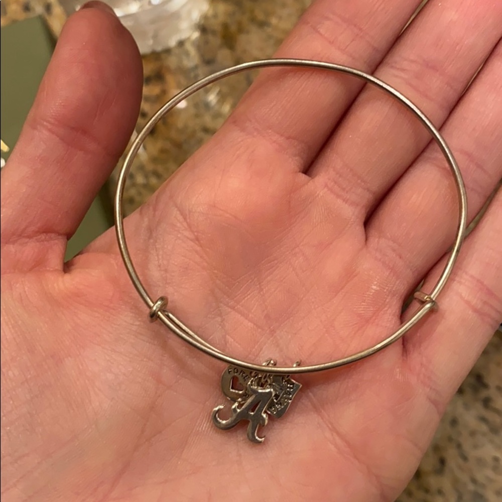 University of Alabama charm bracelet Judith ripka